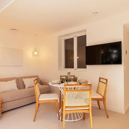 Apartahotel Maison Carla Rosa Cannes