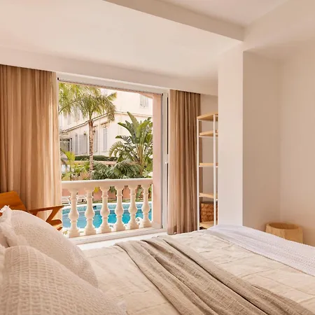 Maison Carla Rosa Hotel apartamentowy *