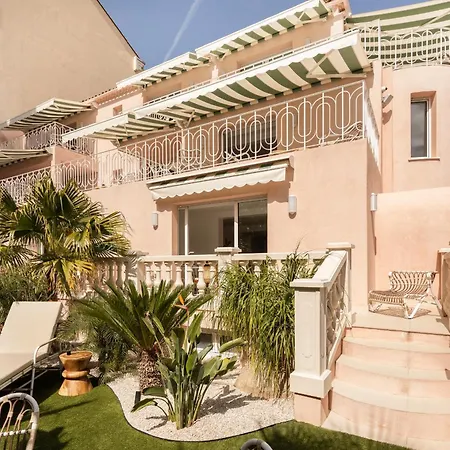 Maison Carla Rosa Hotel apartamentowy *